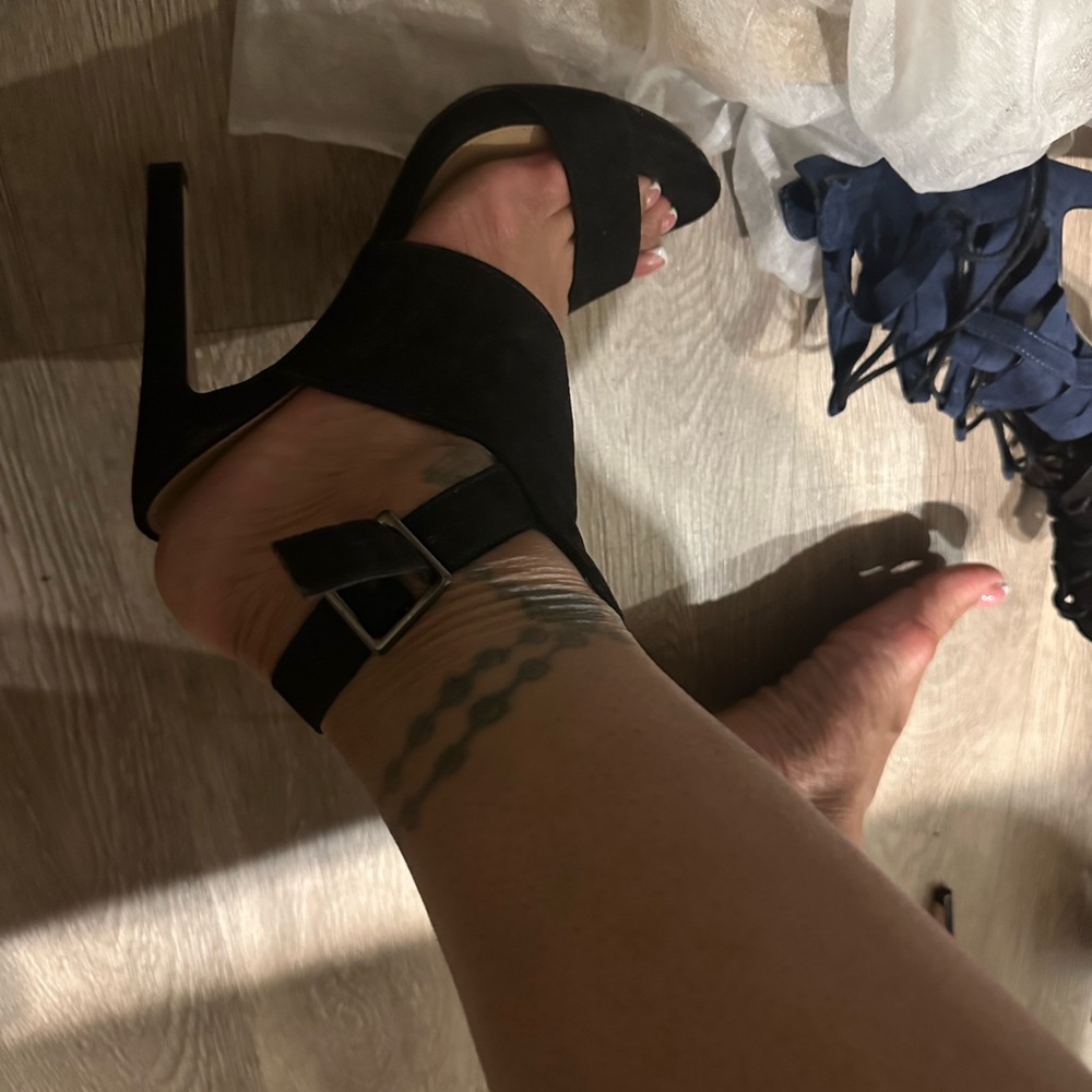Black heels